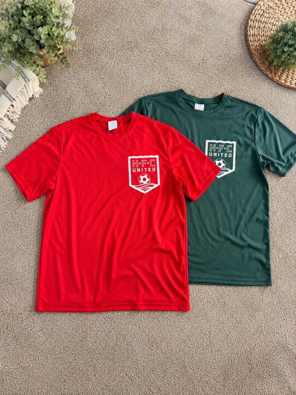 HFC United Youth Soccer Practice Jersey Bundle Size Large Red Green